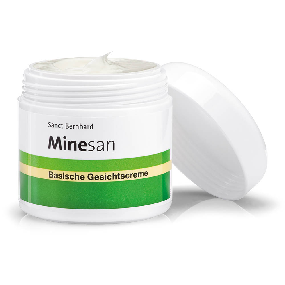 Kem dưỡng ẩm da mặt Minesan Alkaline