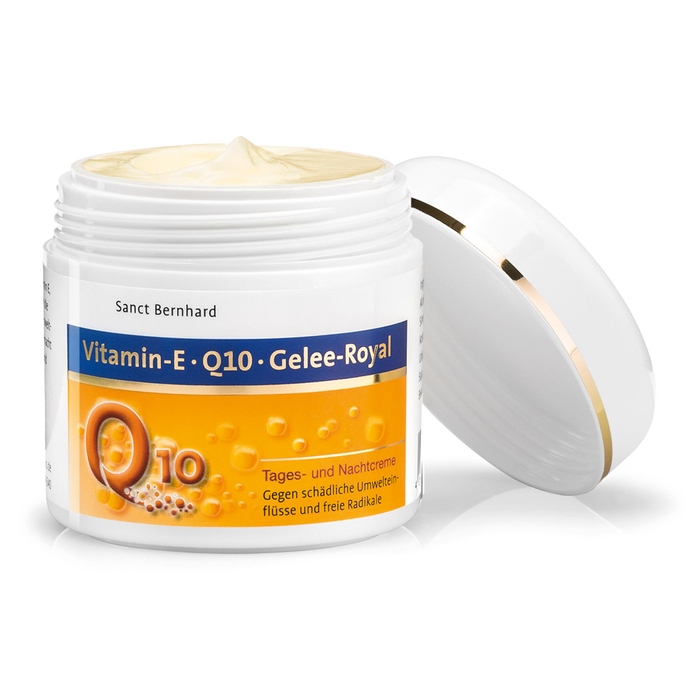 Kem dưỡng Q10 sữa ong chúa Vitamin-E Q10 Royal Jelly